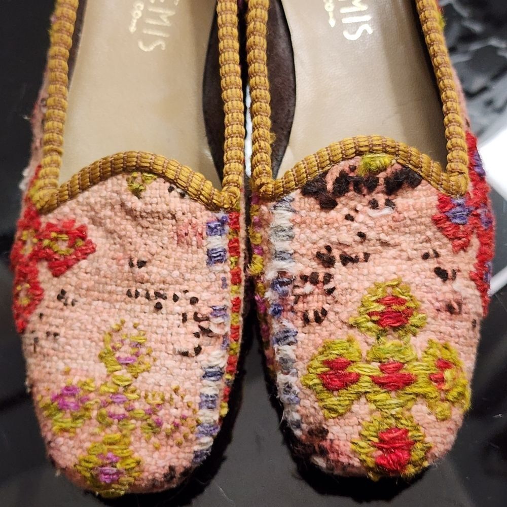 Artemis Design Co. Sumak Kilim Loafers - Picture 3 of 16